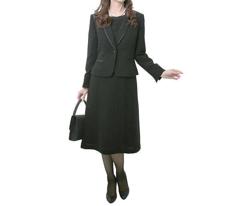 レンタルのやました広島受取センターで当日受け取れる女性礼服C112。ジャケットとワンピースのアンサンブル