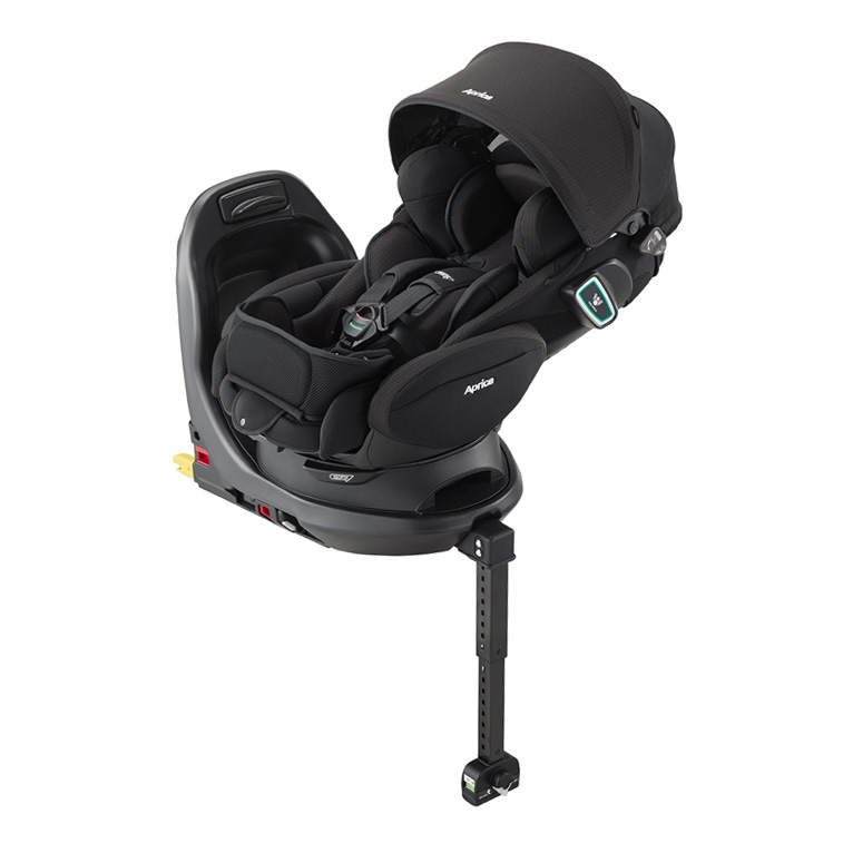 愛育ベビーがレンタルで扱うアップリカ フラディア グロウ ISOFIX セーフティープラス。ISOFIX固定の回転式チャイルドシート